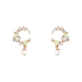 Earring Crescent Pearl