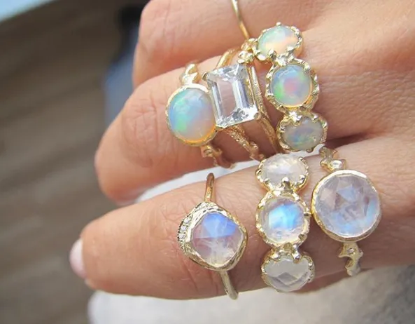 Mini Cove Moonstone Ring